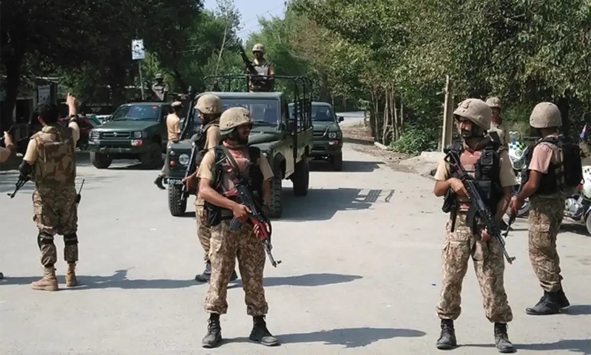 Read more about the article بلوچستان: ضلع آواران میں سیکیورٹی فورسز کا کامیاب آپریشن، فتنہ الہند کے 3 دہشتگرد ہلاک، میجر سید رب نواز شہید